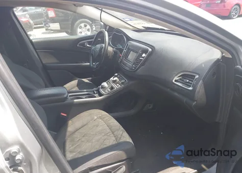 2015 Chrysler 200 Limited z USA, uszkodzony, nr VIN 1C3CCCAB7FN744779